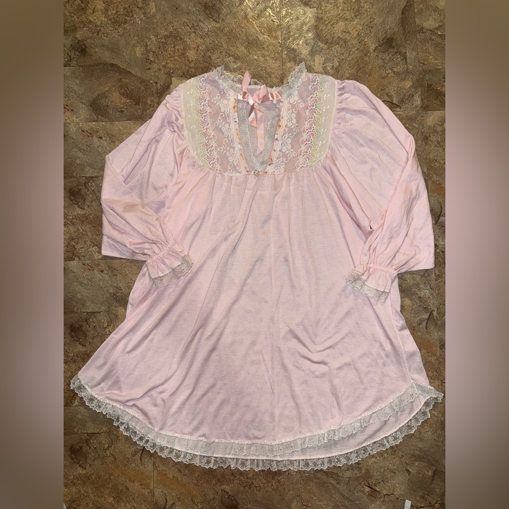 Vintage Pink Lace Trim Nightgown